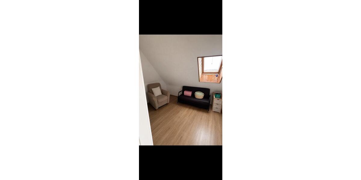 Dachgeschoßwohnung Bielefeld Brackwede - 2.5 Zimmer, 55 m&sup2;, 132.500&euro; | Angebot:27096136