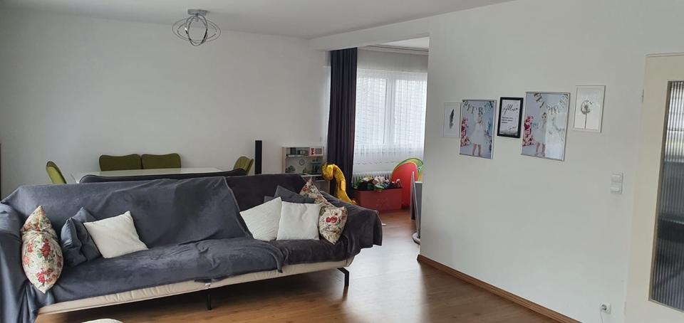 Etagenwohnung Gütersloh Kattenstroth - 3 Zimmer, 100 m&sup2;, 995&euro; | Angebot:25381621