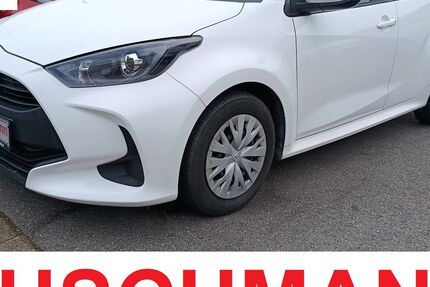 Toyota Yaris 80.000 km 11.999 &euro; Bielefeld 33609