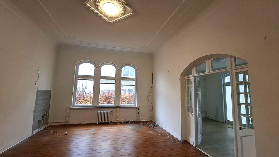 ROSE IMMOBILIEN KG: Präsentieren Sie sich in einer Stadtvilla in Bünde! zimmer