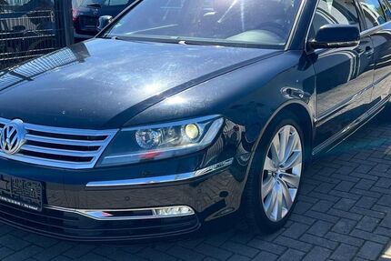 VW Phaeton 199.000 km 6.999 &euro; Löhne Mennighüffen 32584