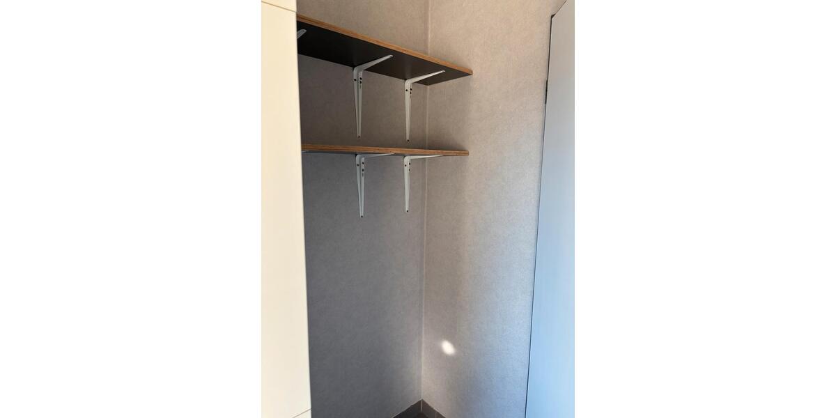 Etagenwohnung Lage - 3 Zimmer, 74 m&sup2;, 750&euro; | Angebot:25751618