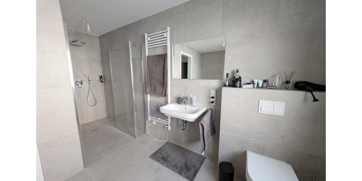 Erdgeschoßwohnung Rietberg - 2 Zimmer, 93 m&sup2;, 1.100&euro; | Angebot:22308393