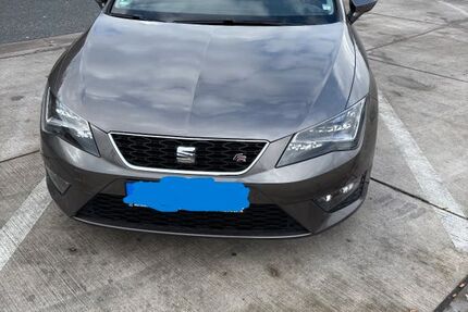 Seat Leon 160.445 km 9.499 &euro; Halle 33790