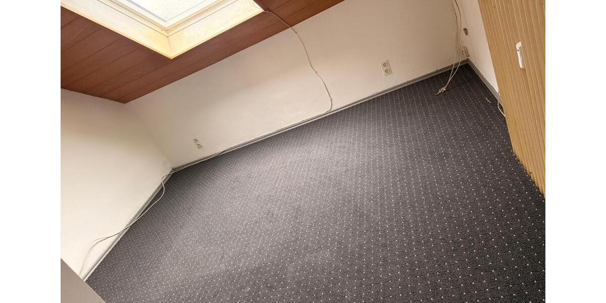 Dachgeschoßwohnung Gütersloh Isselhorst - 3 Zimmer, 60 m&sup2;, 614&euro; | Angebot:26372627