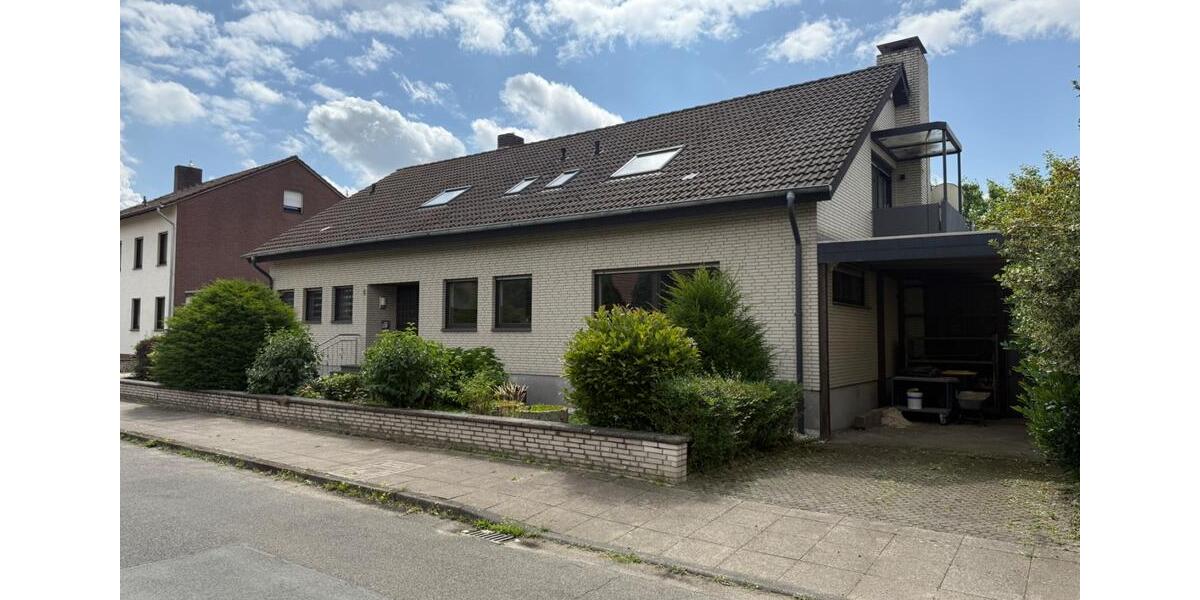 Einfamilienhaus Bielefeld Sennestadt - 5 Zimmer, 327 m&sup2;, 525.000&euro; | Angebot:26442041
