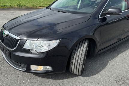 Skoda Superb 148.000 km 8.750 € Bad Laer 49196