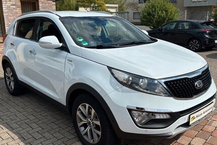 Kia Sportage 241.000 km 8.800 &euro; Versmold 33775