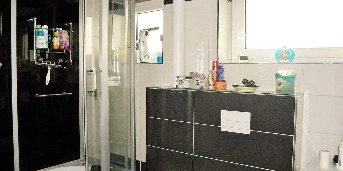 Etagenwohnung Detmold Hakedahl - 4 Zimmer, 82 m&sup2;, 126.000&euro; | Angebot:25667139