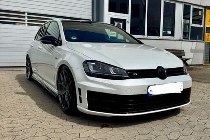 VW Golf 113.521 km 23.800 &euro; Bad Oeynhausen 32549