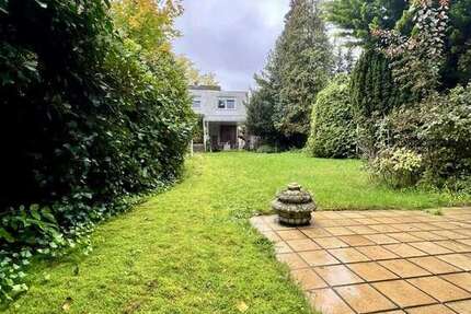 Haus Gütersloh Kattenstroth - 9 Zimmer, 180 m&sup2;, 459.900&euro; | Angebot:25611589