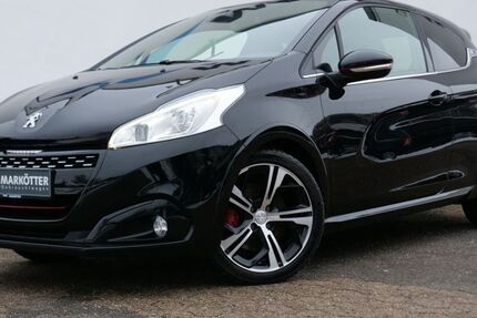 Peugeot 208 104.816 km 11.890 &euro; Bielefeld 33647