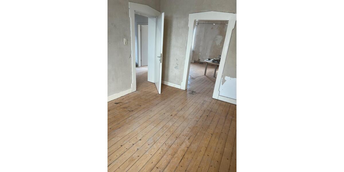 Doppelhaushälfte Bad Salzuflen - 6 Zimmer, 171 m&sup2;, 239.000&euro; | Angebot:25802091