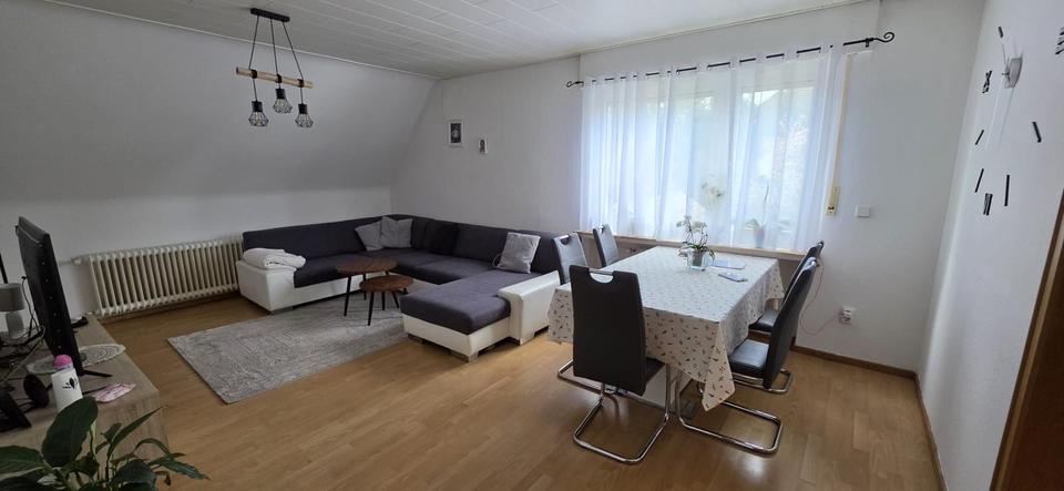 Dachgeschoßwohnung Gütersloh Kattenstroth - 4 Zimmer, 90 m&sup2;, 855&euro; | Angebot:26237071