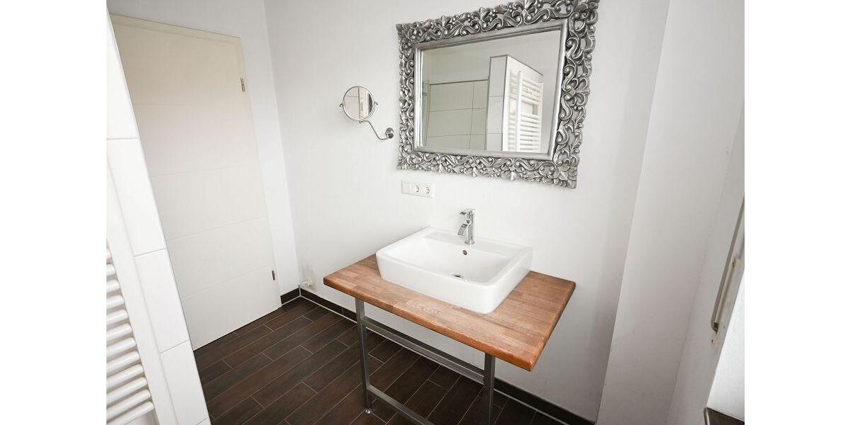 Etagenwohnung Halle - 2 Zimmer, 55 m&sup2;, 600&euro; | Angebot:26444035