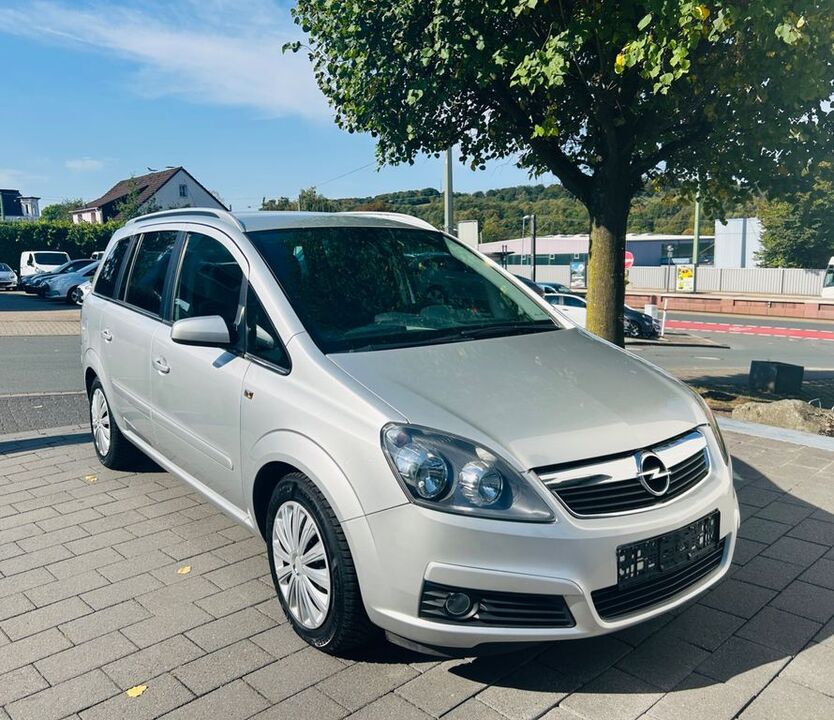 Opel Zafira 119.000 km 4.200 € Bielefeld 33647