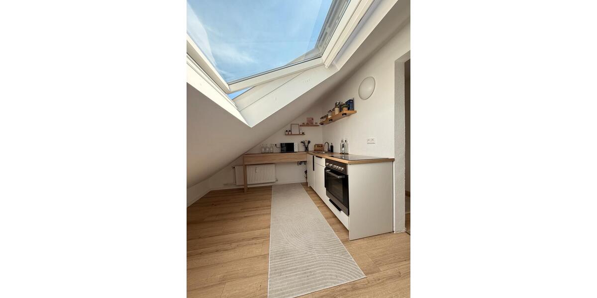 Dachgeschoßwohnung Detmold Hakedahl - 3 Zimmer, 80 m&sup2;, 790&euro; | Angebot:26415647