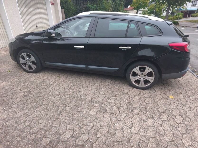 Renault Megane 208.053 km 4.400 € Lemgo 32657