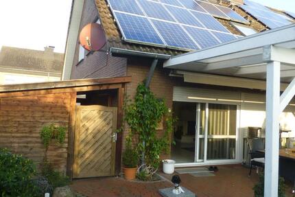 Gehobene Doppelhaushälfte mit Kamin in Verl 4 zimmer