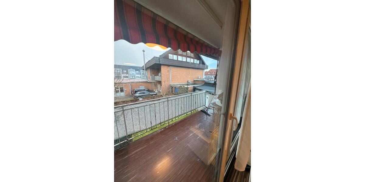 Etagenwohnung Bielefeld Heepen - 4 Zimmer, 110 m&sup2;, 1.100&euro; | Angebot:25725336