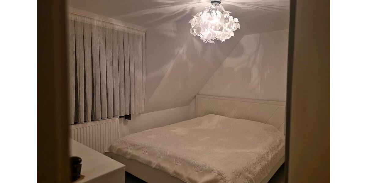 Dachgeschoßwohnung Bielefeld Brackwede - 3 Zimmer, 50 m&sup2;, 450&euro; | Angebot:26577525