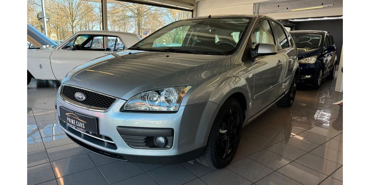 Ford Focus 159.300 km 3.299 &euro; Löhne 32584