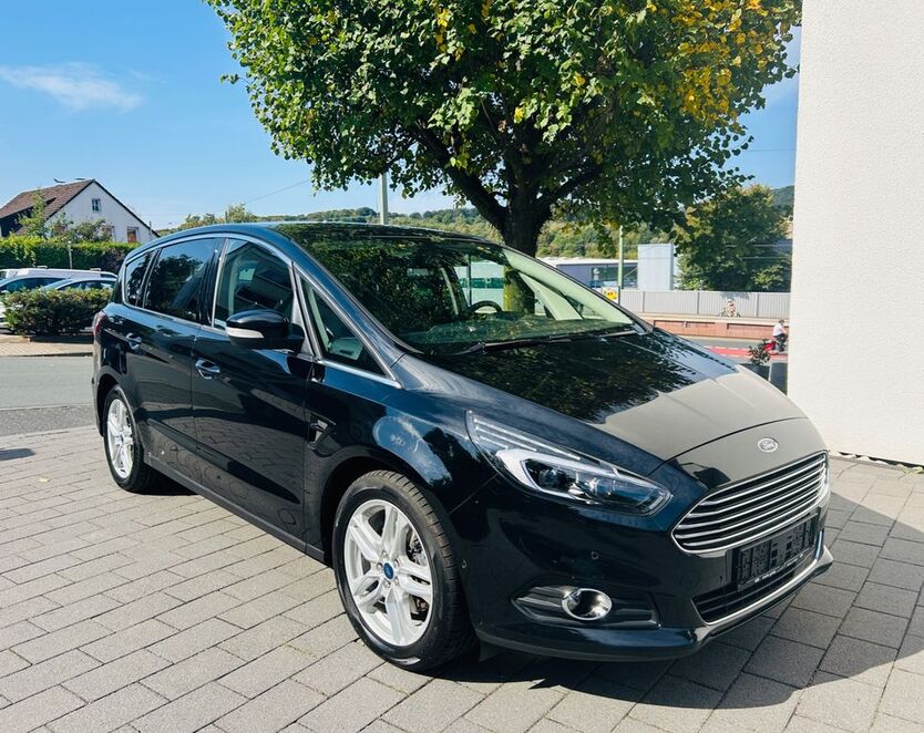 S-Max