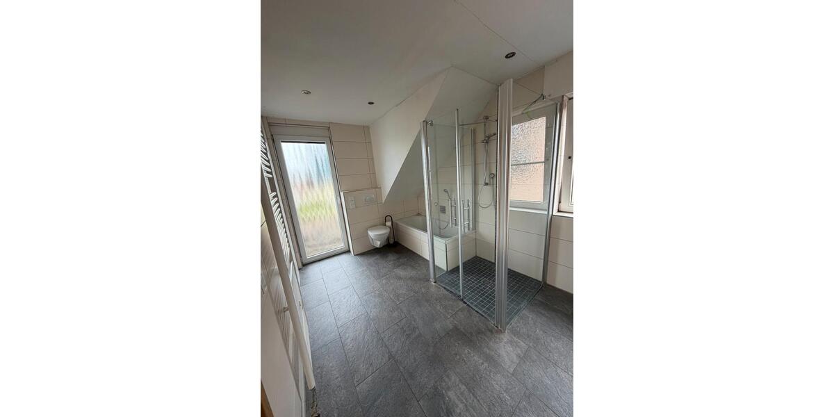 Einfamilienhaus Schloß Holte-Stukenbrock Stukenbrock - 4 Zimmer, 120 m&sup2;, 398.000&euro; | Angebot:27288890