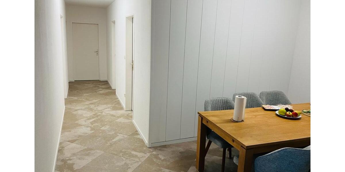 Etagenwohnung Delbrück - 3 Zimmer, 115 m&sup2;, 850&euro; | Angebot:25718226