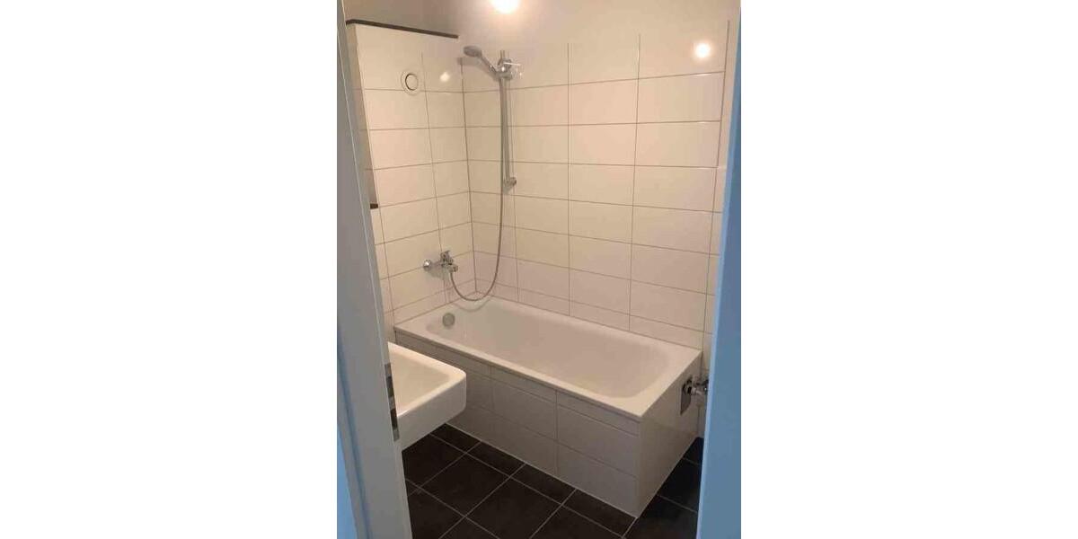 Etagenwohnung Bielefeld Schildesche - 3 Zimmer, 72 m&sup2;, 711&euro; | Angebot:25337318
