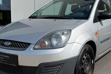 Ford Fiesta 180.000 km 1.790 &euro; Werther Westfalen 33824