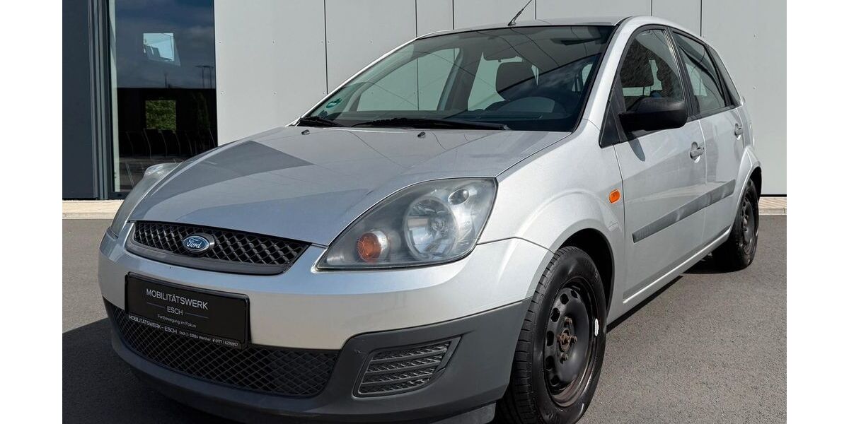 Ford Fiesta 180.000 km 1.790 &euro; Werther Westfalen 33824