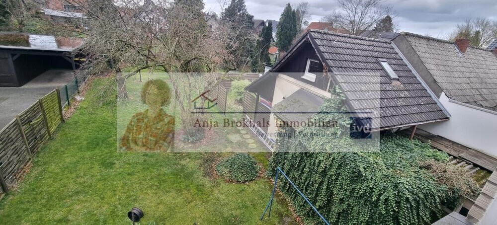 Gütersloh: Zwischen Theater und Gesamtschule Anne-Frank_provisionsfrei für Käufer 7 zimmer