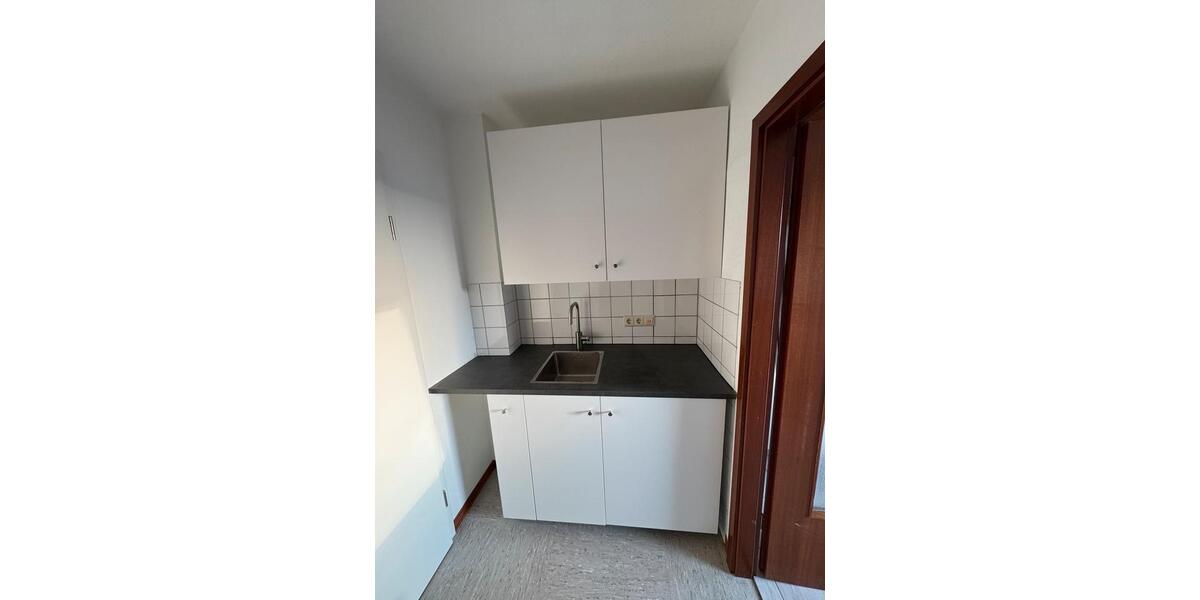 Dachgeschoßwohnung Bielefeld Heepen - 1.5 Zimmer, 28 m&sup2;, 85.000&euro; | Angebot:27440010