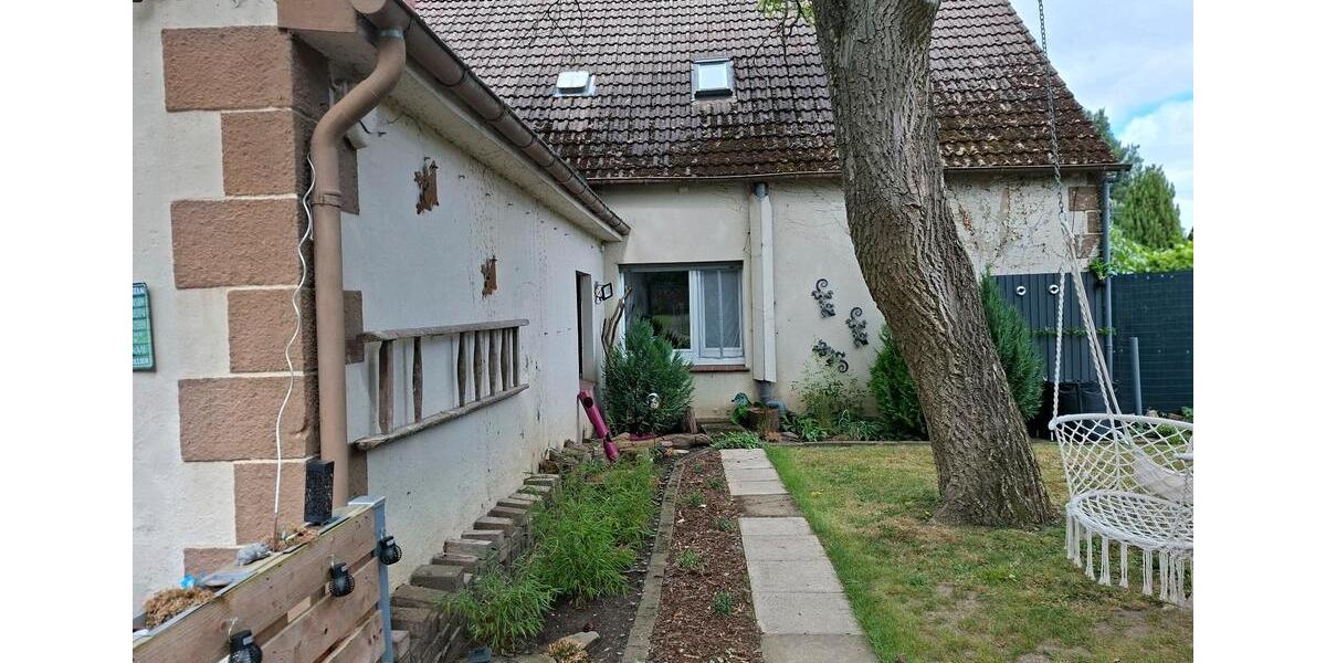 Einfamilienhaus Löhne - 7 Zimmer, 180 m&sup2;, 215.000&euro; | Angebot:27428299