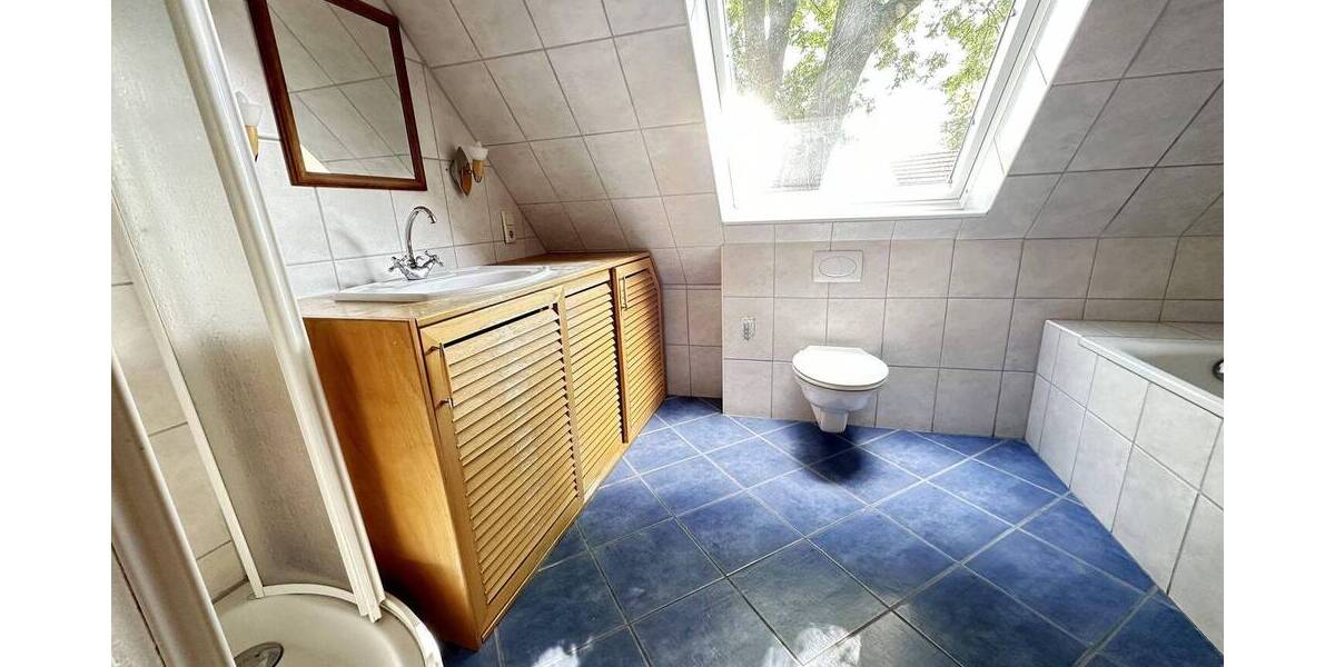 Etagenwohnung Löhne Mennighüffen - 5 Zimmer, 75 m&sup2;, 125.000&euro; | Angebot:26695470