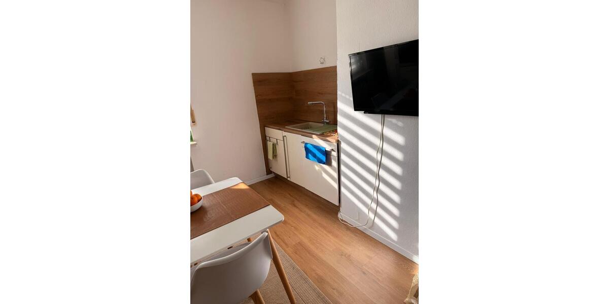 Erdgeschoßwohnung Hiddenhausen - 3 Zimmer, 90 m&sup2;, 1.100&euro; | Angebot:25514506