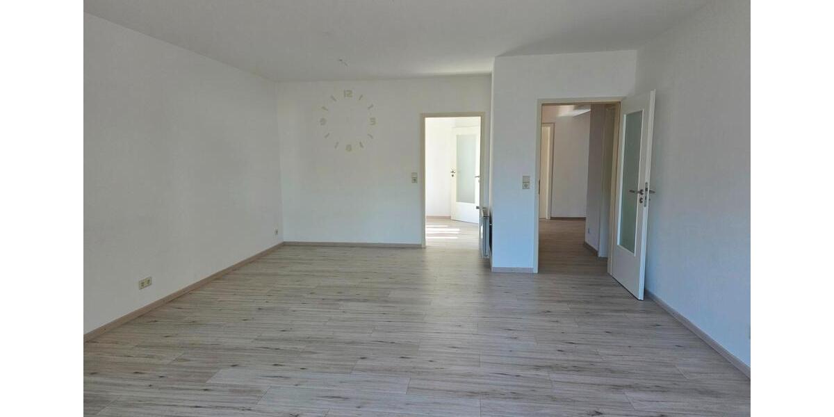 Etagenwohnung Bünde - 2.5 Zimmer, 100 m&sup2;, 720&euro; | Angebot:26619389