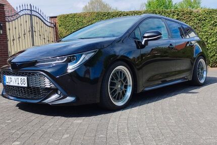 Toyota Corolla 72.000 km 21.900 &euro; Bad Salzuflen 32107