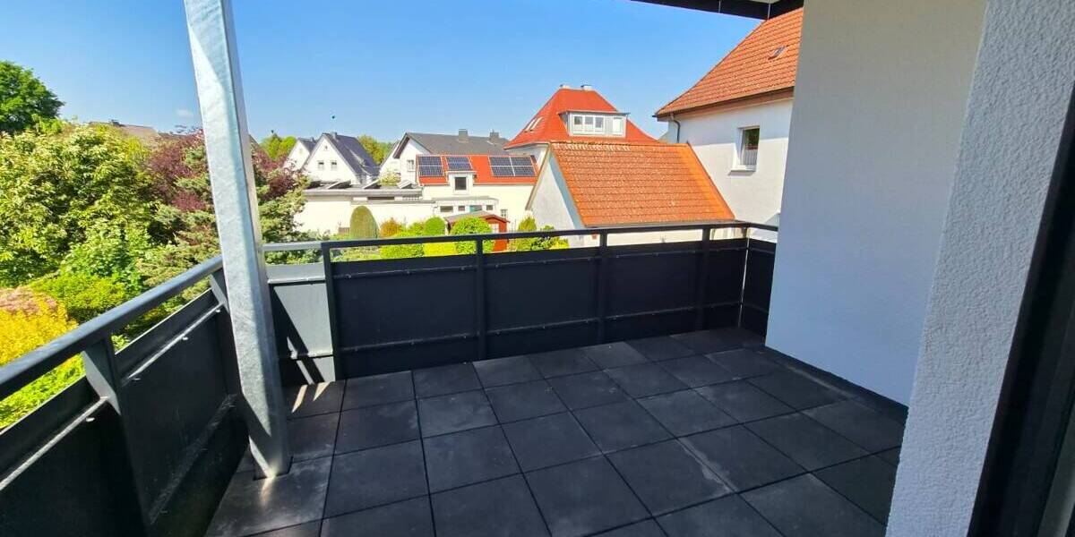 Etagenwohnung Lage - 3 Zimmer, 87 m&sup2;, 1.040&euro; | Angebot:25984587