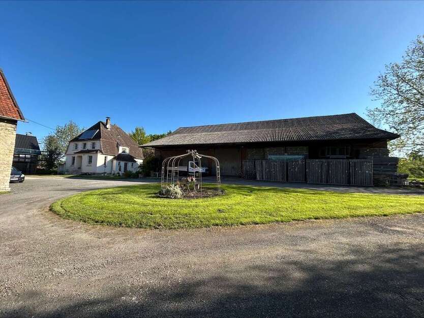 Haus zum Kaufen in Lage 320.000 € 169 m²