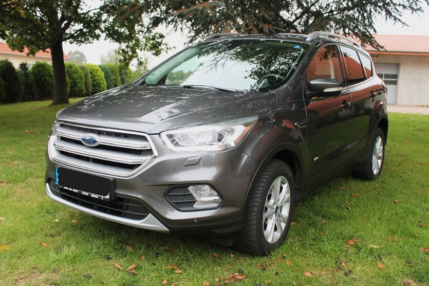 Ford Kuga 107.700 km 16.990 € Lübbecke 32312