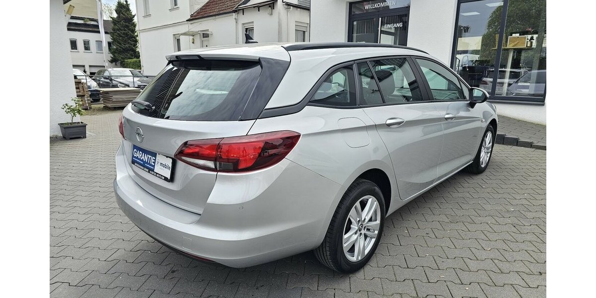 Opel Astra Sports Tourer NAVI AUS 2.HAND PDC 210.120 km 5.490 &euro; Löhne 32584