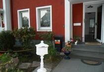 Gepflegtes Reihenmittelhaus mit Garage zimmer