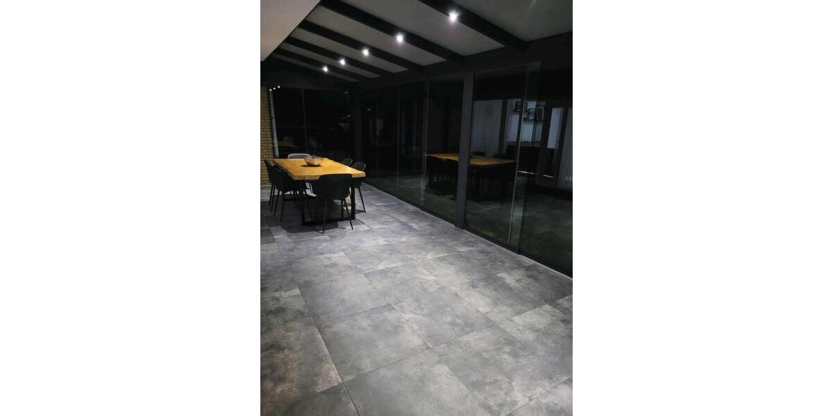 Erdgeschoßwohnung Halle - 4 Zimmer, 112 m&sup2;, 305.000&euro; | Angebot:27018523