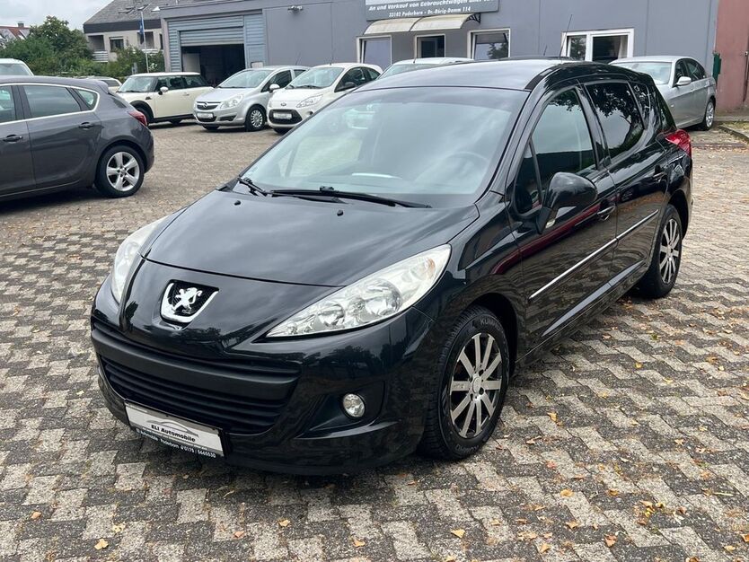 Peugeot 207 140.000 km 3.990 € Paderborn 33102