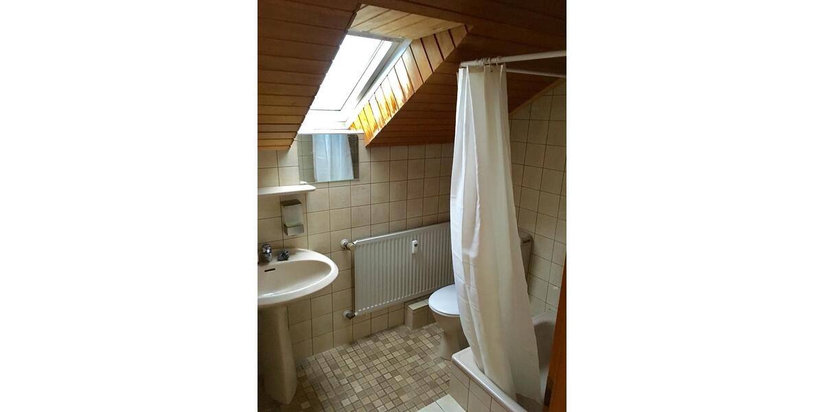 3-Zimmer-Dachgeschosswohnung in Herford-StedefreundBi-Brake 3 zimmer