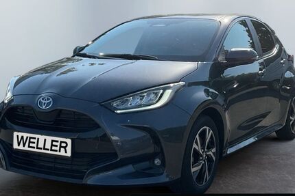 Toyota Yaris 4.325 km 23.449 &euro; Gütersloh 33330