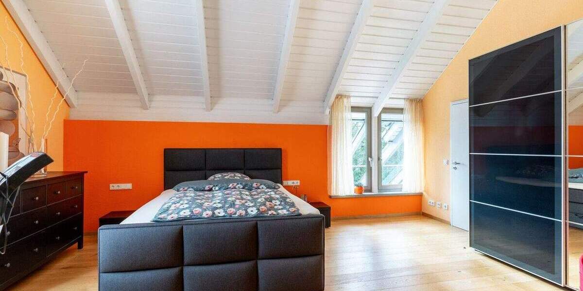 Einfamilienhaus Bielefeld Senne - 6 Zimmer, 250 m&sup2;, 690.000&euro; | Angebot:25739398