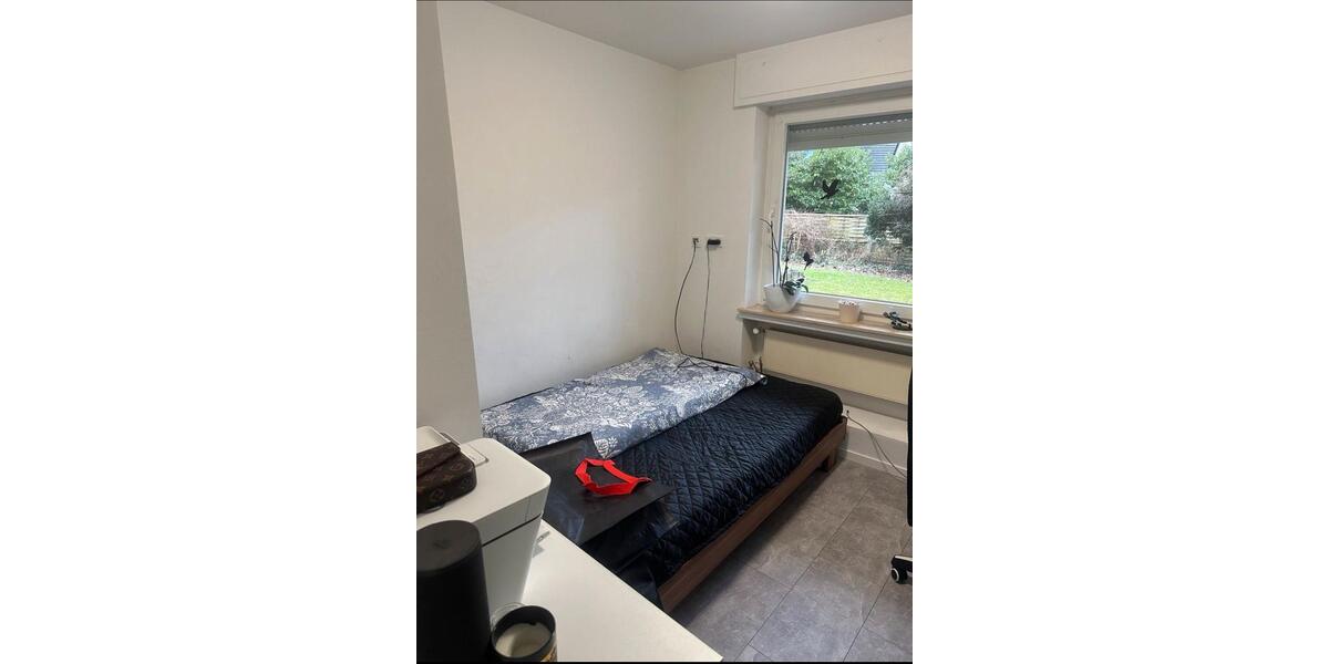 Zu Verkaufen - Eigentumswohnung mit Wintergarten 3 zimmer